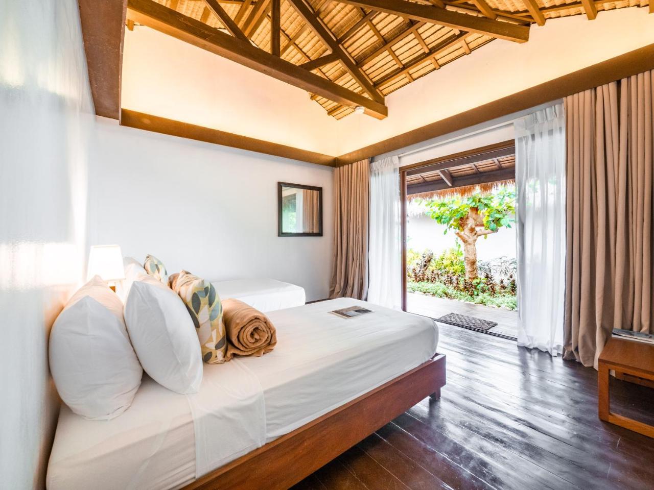 Balay Kogon Hotel Carles Exterior photo